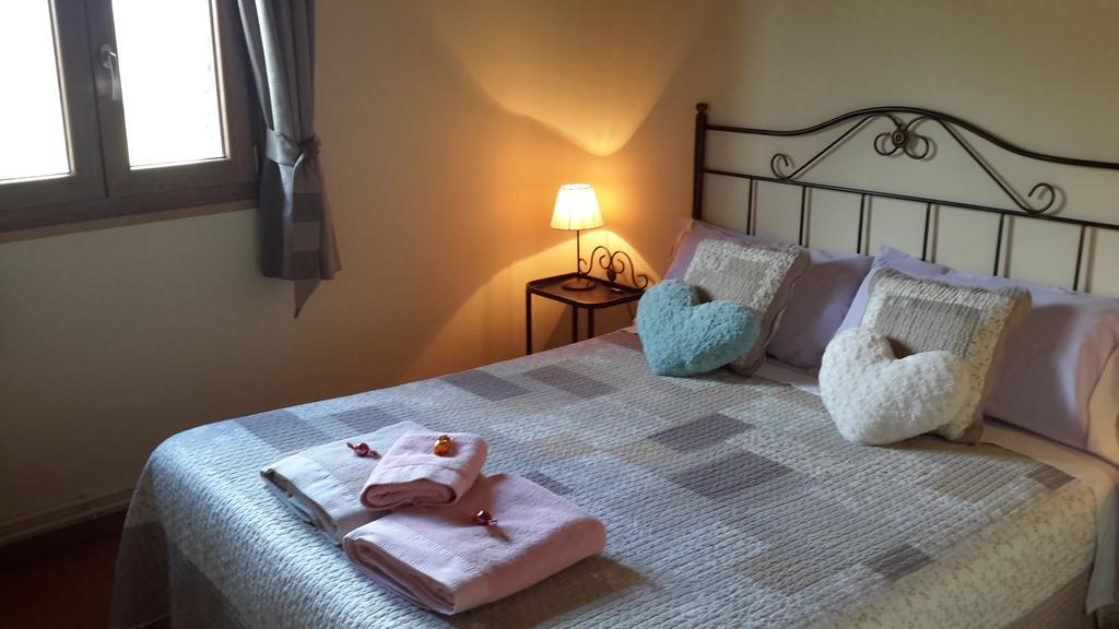 La Trucha Del Arco Iris Bed & Breakfast El Acebo de San Miguel Dış mekan fotoğraf